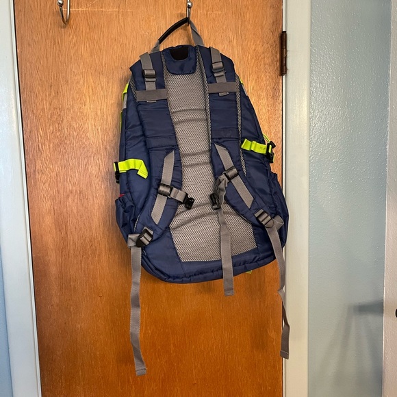 Multicolor Hiking Backpack - Picture 10 of 12